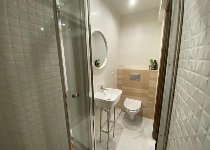 Apartment сучасна в центрі львова на вулиці лесі українки 19 Lemberg