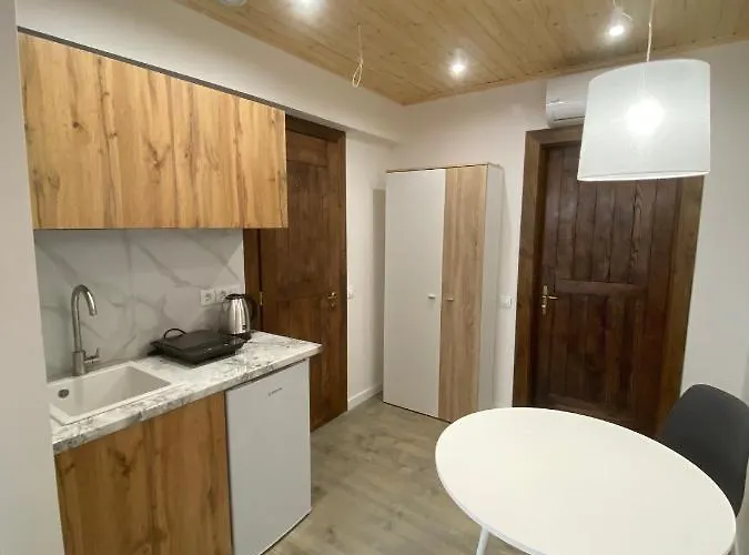 Apartment сучасна в центрі львова на вулиці лесі українки 19 Lemberg