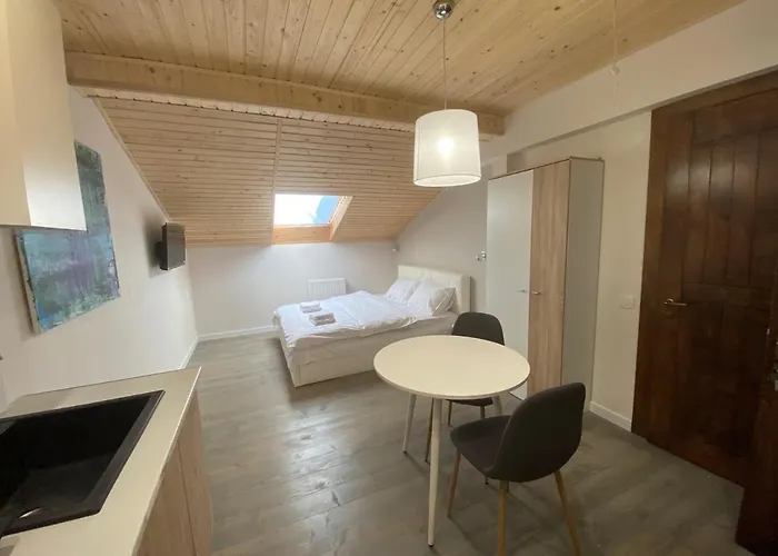 сучасна в центрі львова на вулиці лесі українки 19 Lviv