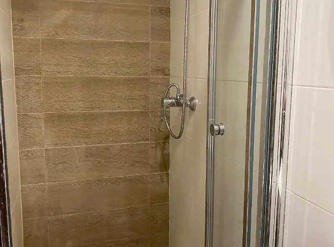 сучасна в центрі львова на вулиці лесі українки 19 Apartamento Lviv