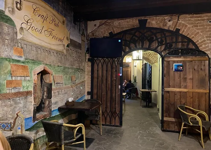 Apartamento сучасна в центрі львова на вулиці лесі українки 19 *