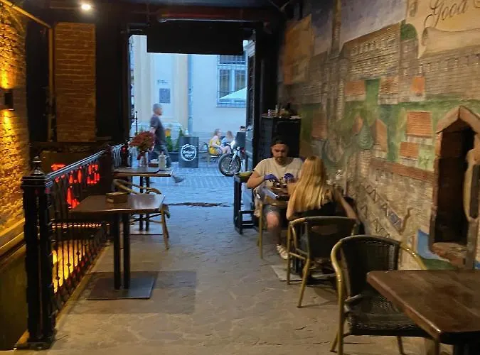 сучасна в центрі львова на вулиці лесі українки 19 Apartamento *