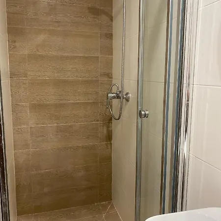 сучасна в центрі львова на вулиці лесі українки 19 Apartamento Lviv