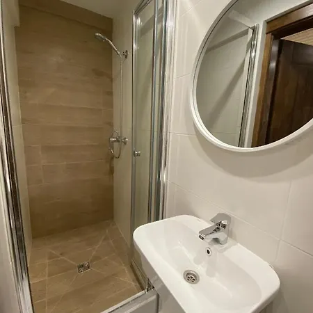 сучасна в центрі львова на вулиці лесі українки 19 Apartamento Lviv